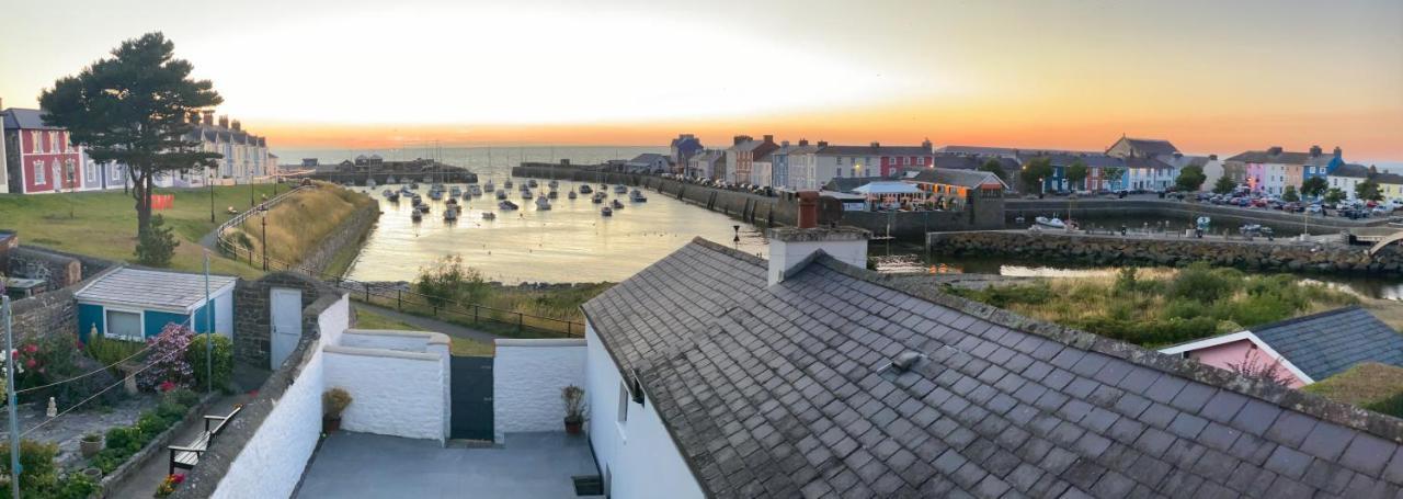 Aberaeron Island House - Panoramic Harbour Views 빌라 외부 사진